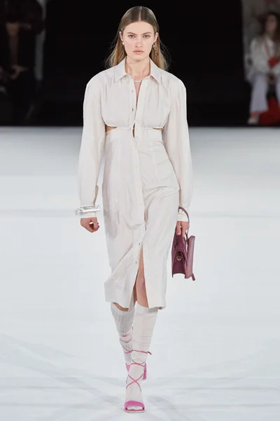 Look 49
